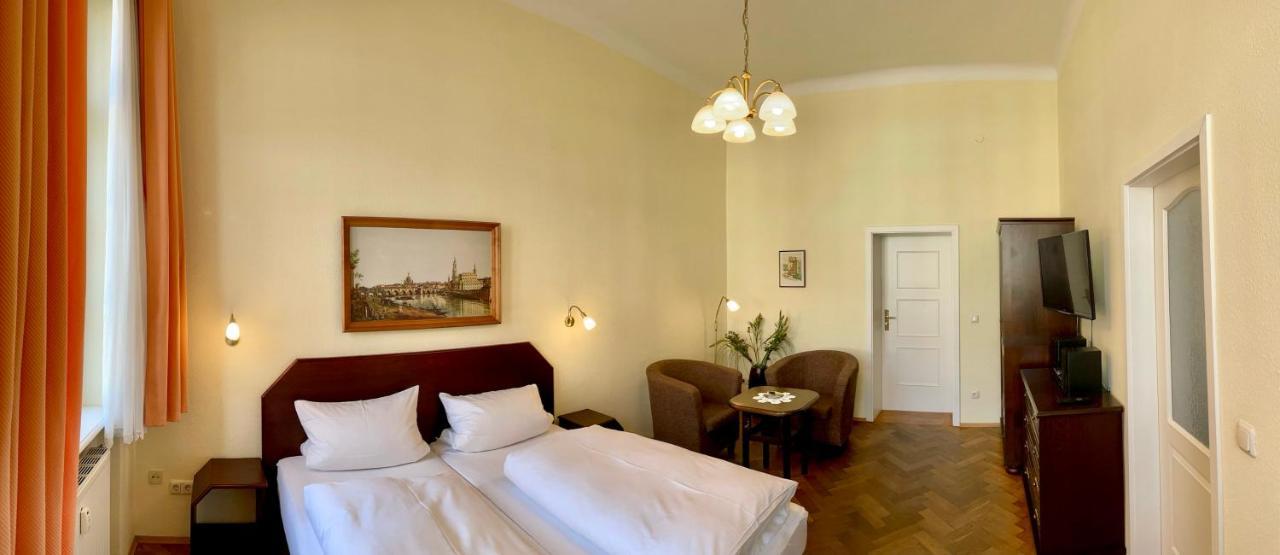 Apartmenthaus Stadt Metz Дрезден Екстериор снимка