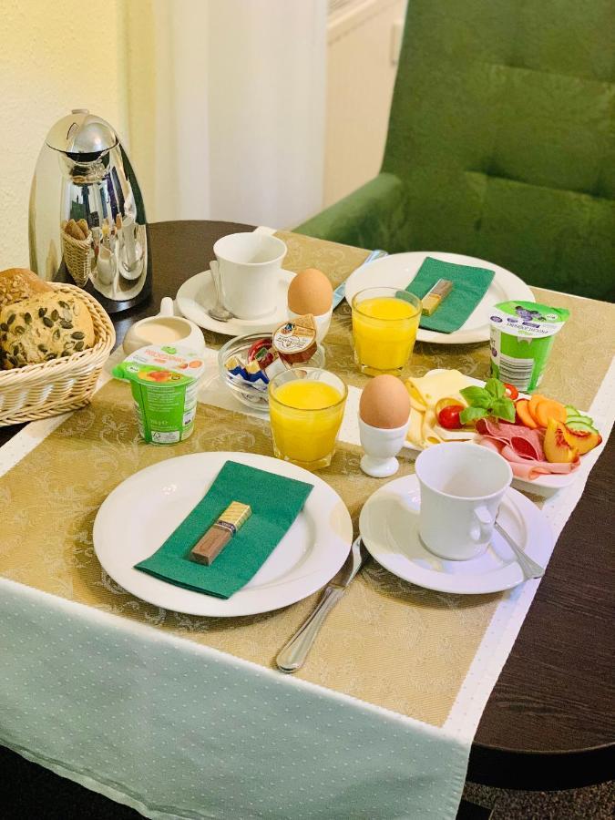 Apartmenthaus Stadt Metz Дрезден Екстериор снимка