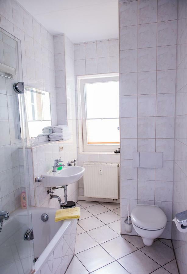 Apartmenthaus Stadt Metz Дрезден Екстериор снимка